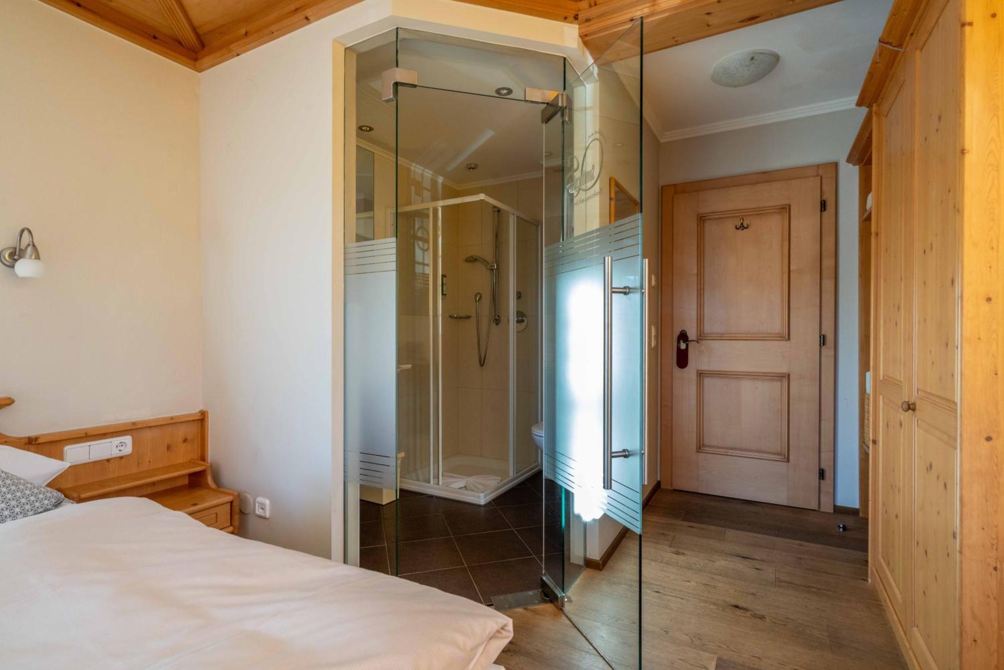 Gut Sonnberghof Hotel มิทเทอร์ซิลล์ ห้อง รูปภาพ